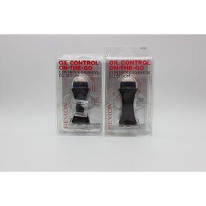 Revlon Oil-Absorbing oil control on the go volcanic stone reusable roller‎